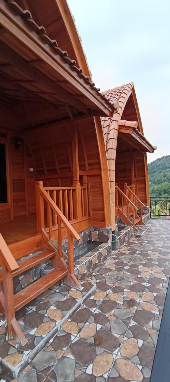 Giri Swari Homestay Sidemen  Exterior photo